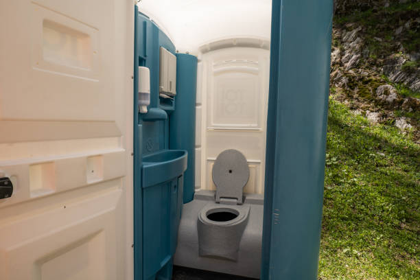 Portable Toilet Options We Offer in Eunice, NM